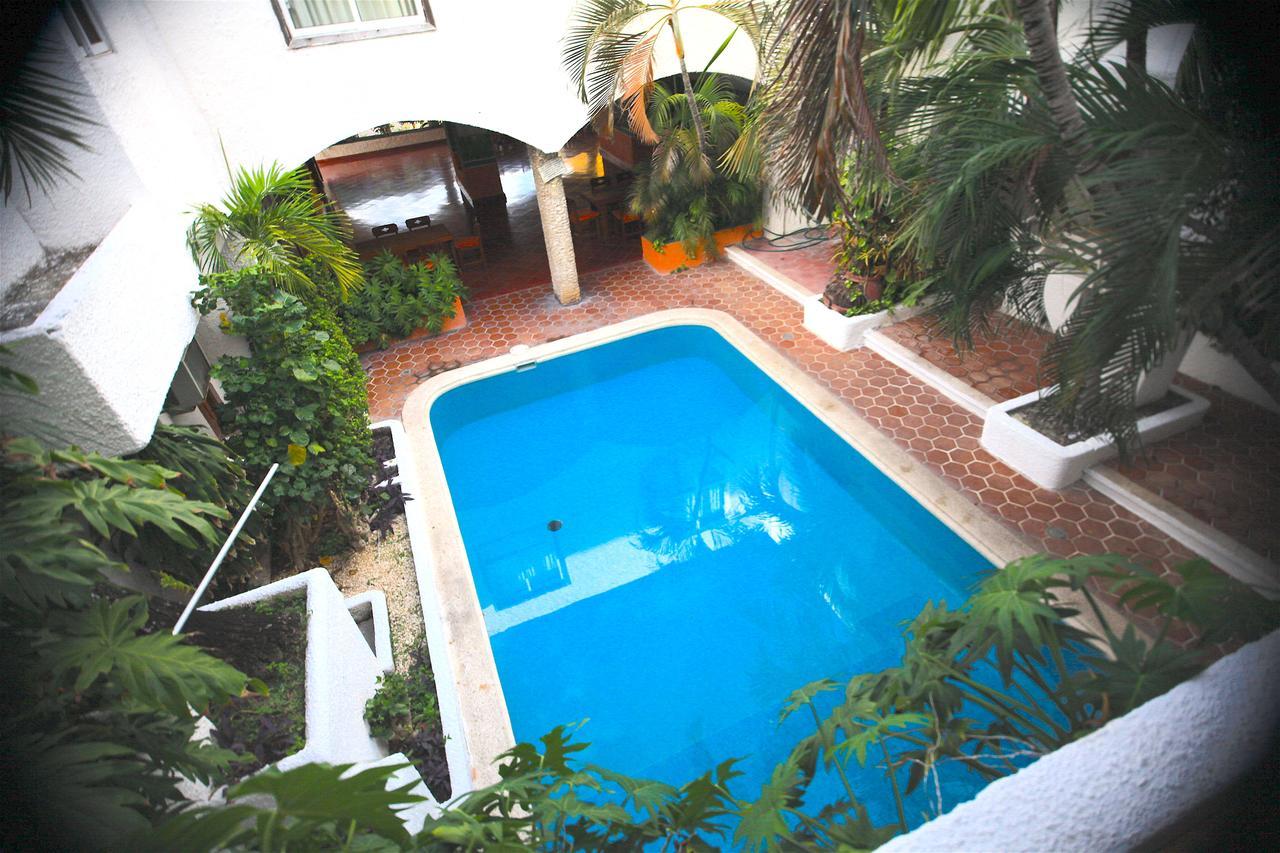 Hotel Carrillos Cancún Exterior foto